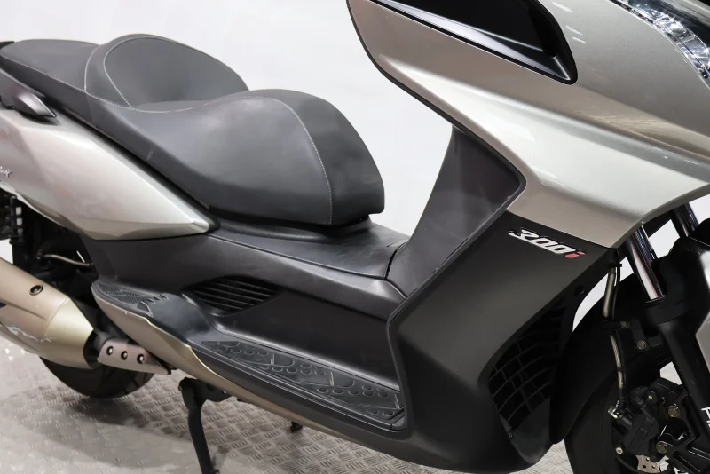 Imagen de Kymco SUPER DINK 300