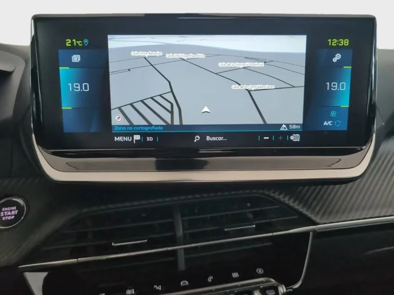 Imagen de Peugeot e-2008