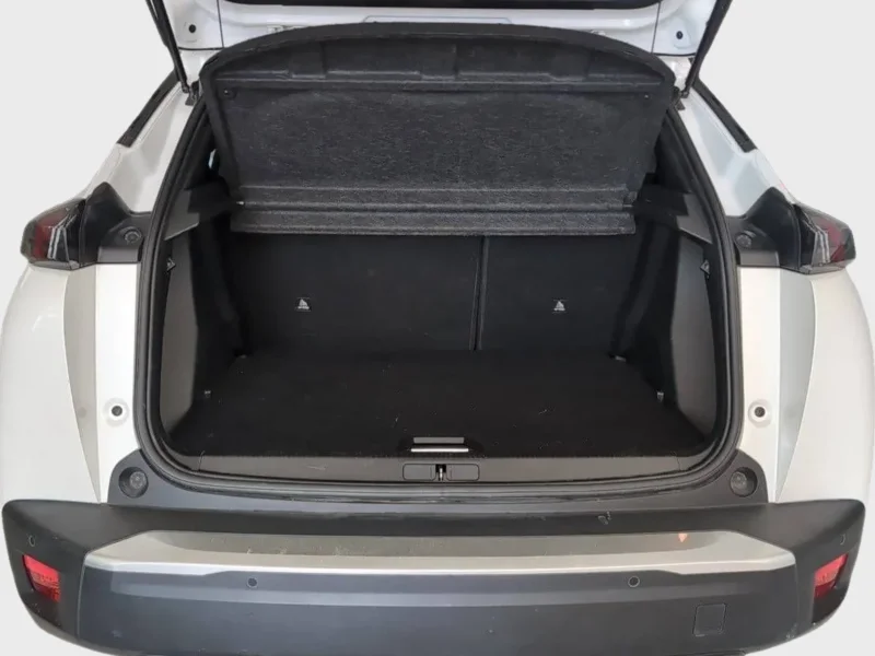 Imagen de Peugeot e-2008