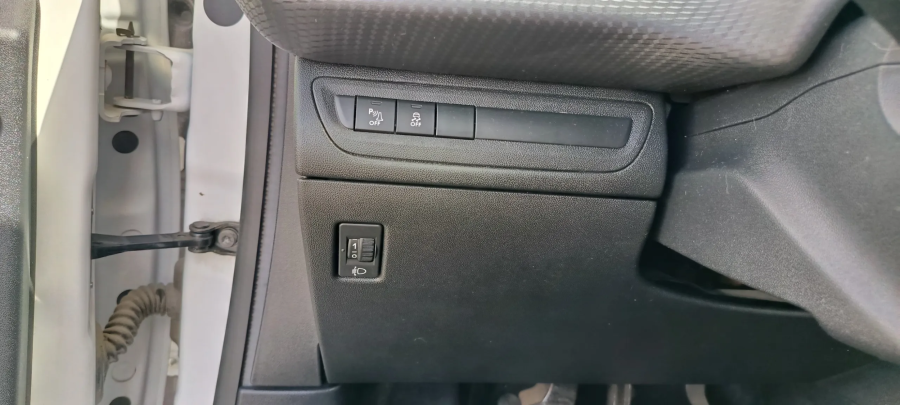 Imagen de Peugeot 208