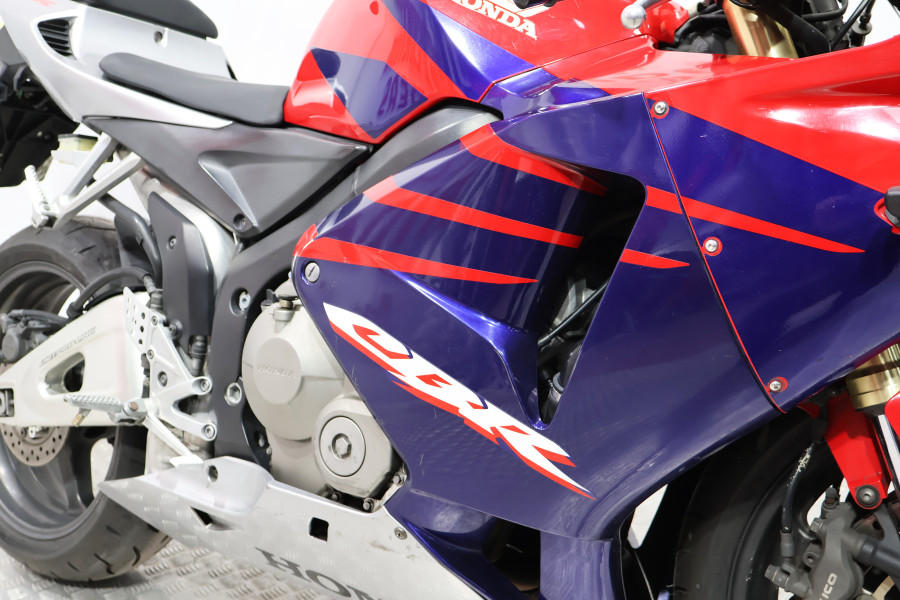 Imagen 12 de Honda CBR 600 RR Gasolina 116 CV