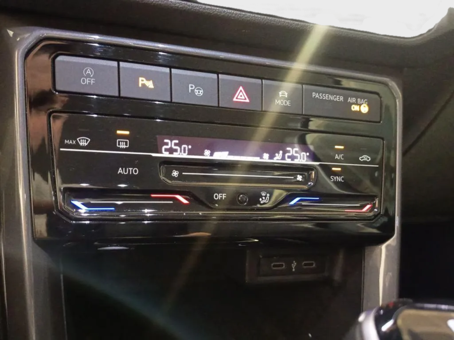 Imagen 10 de Volkswagen T-Cross Gasolina 110 CV