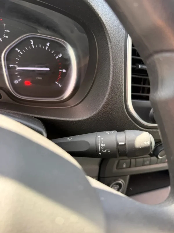 Imagen de Peugeot Expert