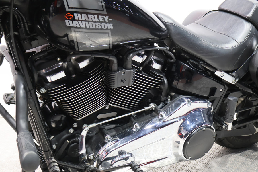 Imagen 13 de Harley-Davidson SPORT GLIDE Gasolina 83 CV