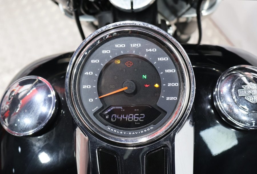 Imagen 2 de Harley-Davidson SPORT GLIDE Gasolina 83 CV