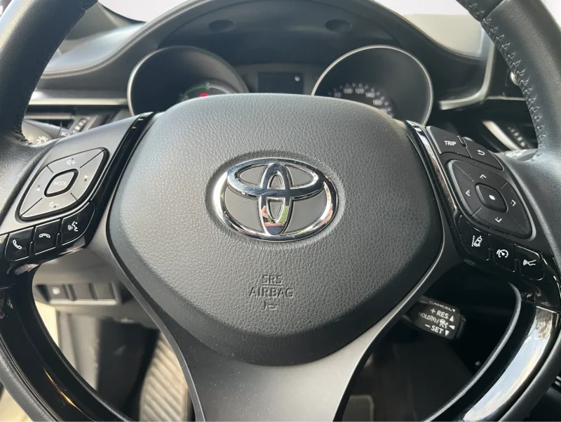 Imagen de TOYOTA C-HR