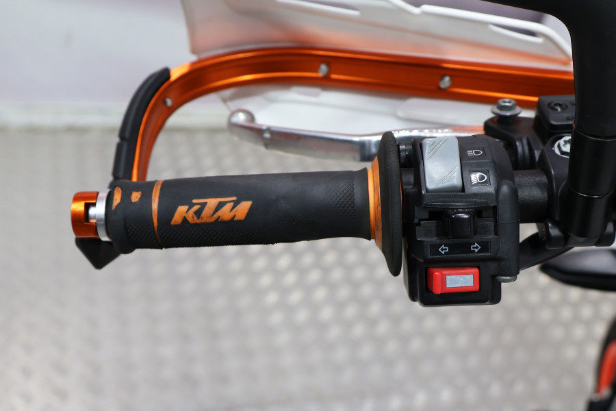 Imagen 7 de Ktm 690 SMC R A2 Gasolina 44 CV