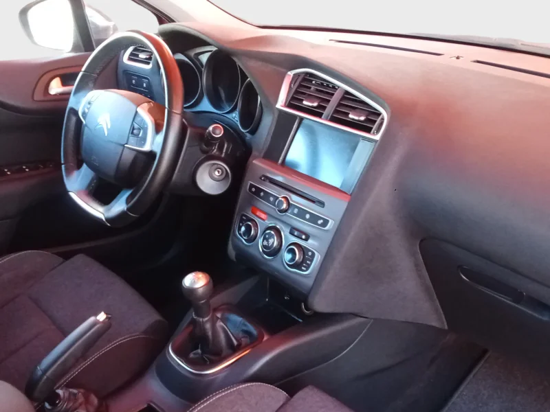 Imagen de CITROEN C4