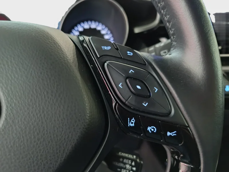 Imagen de TOYOTA C-HR