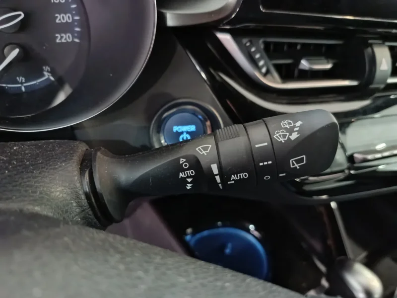 Imagen de TOYOTA C-HR