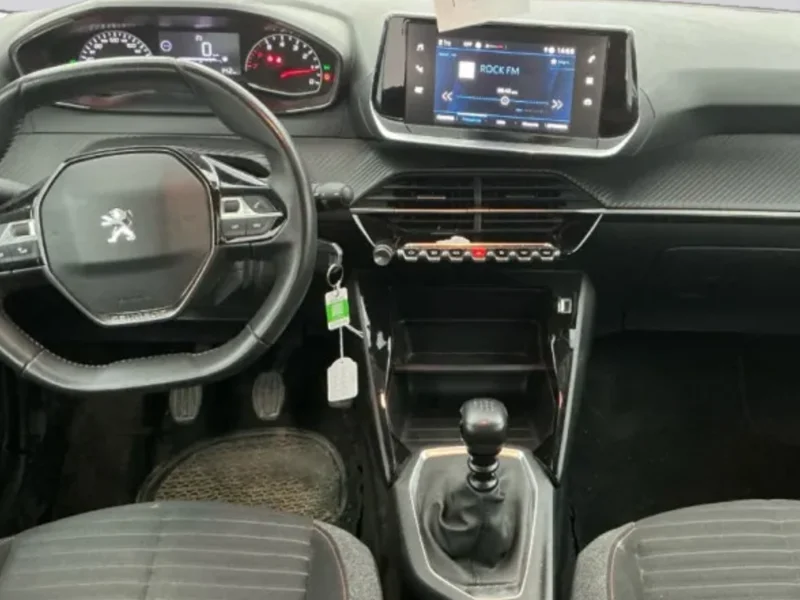 Imagen de Peugeot 208