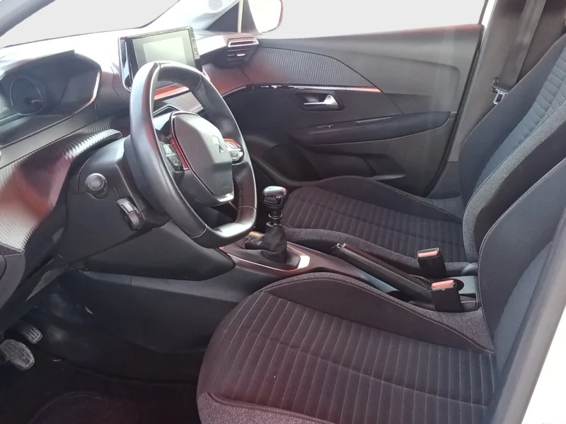 Imagen de Peugeot 208