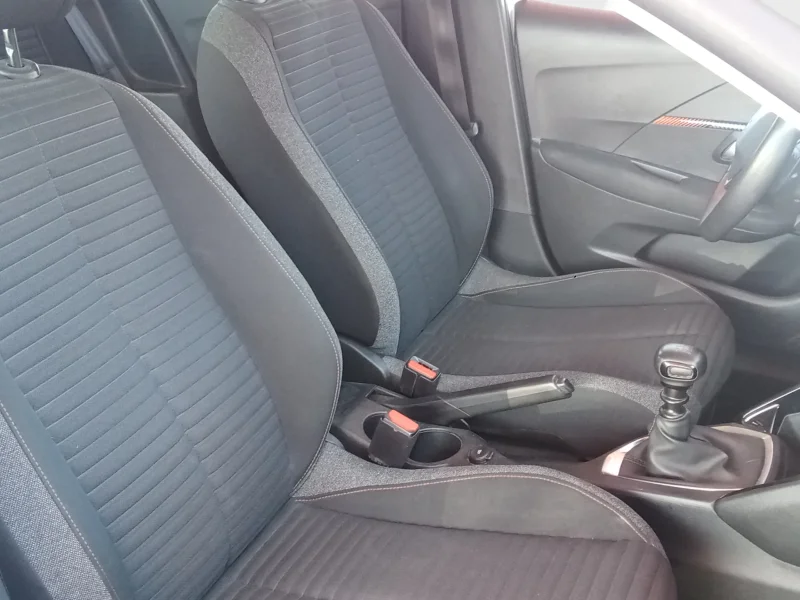 Imagen de Peugeot 208