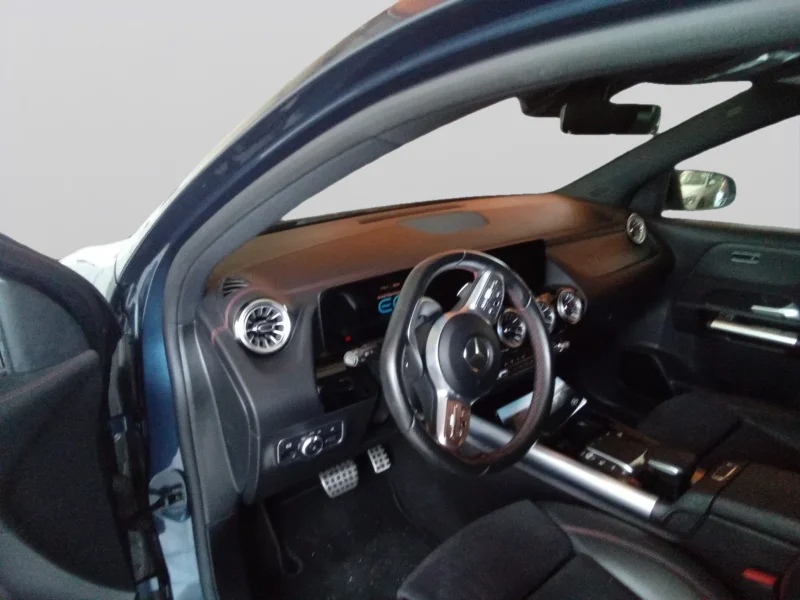 Imagen de mercedes-benz EQA