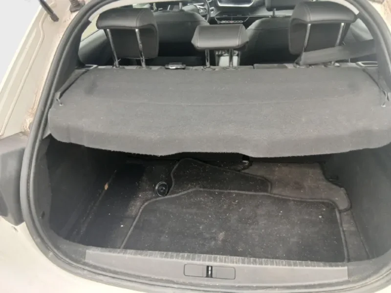 Imagen de Peugeot 208