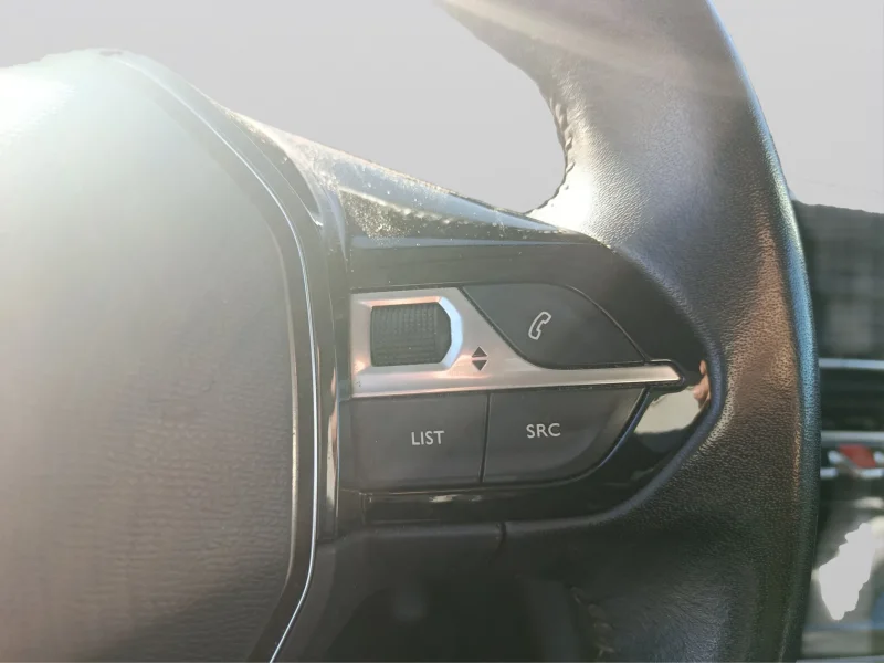 Imagen de Peugeot 208