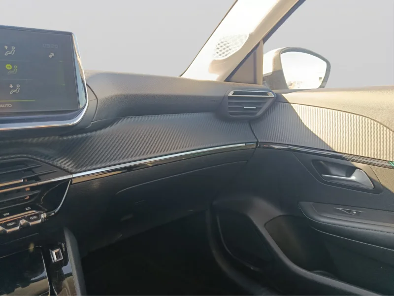 Imagen de Peugeot 208