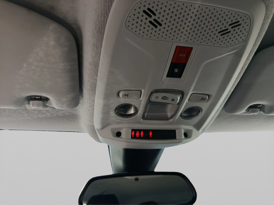 Imagen de Peugeot 208