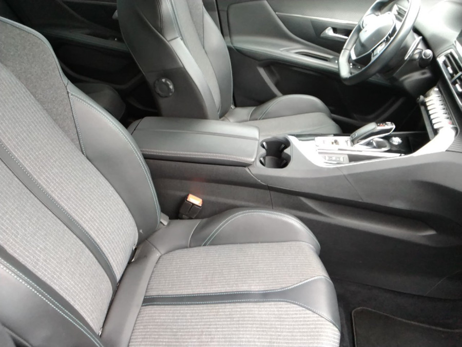 Imagen de Peugeot 3008