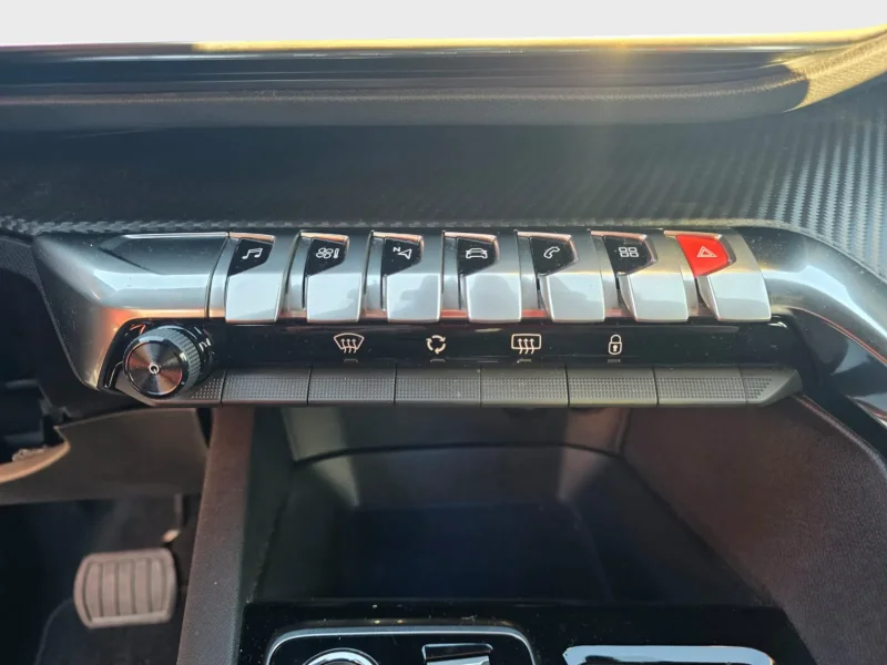 Imagen de Peugeot 3008