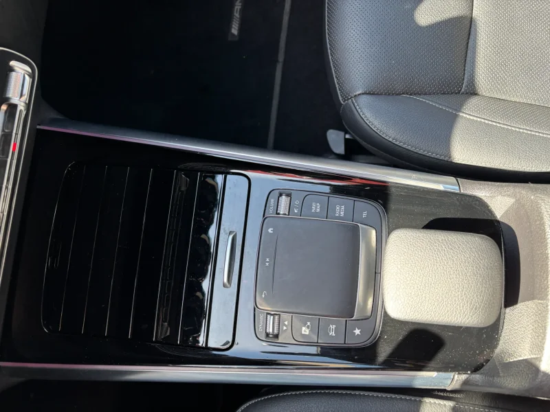 Imagen de mercedes-benz EQA