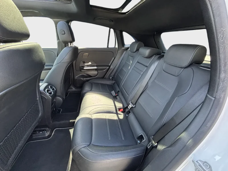 Imagen de mercedes-benz EQA