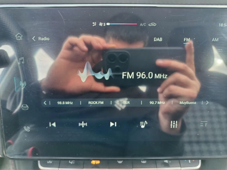 Imagen de Mg ZS