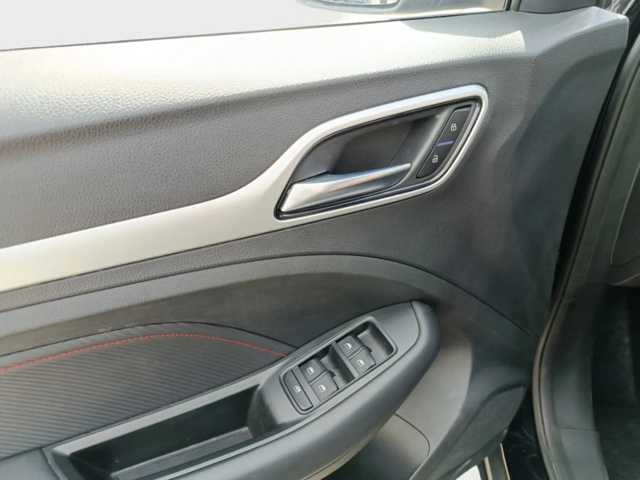 Imagen de Mg ZS