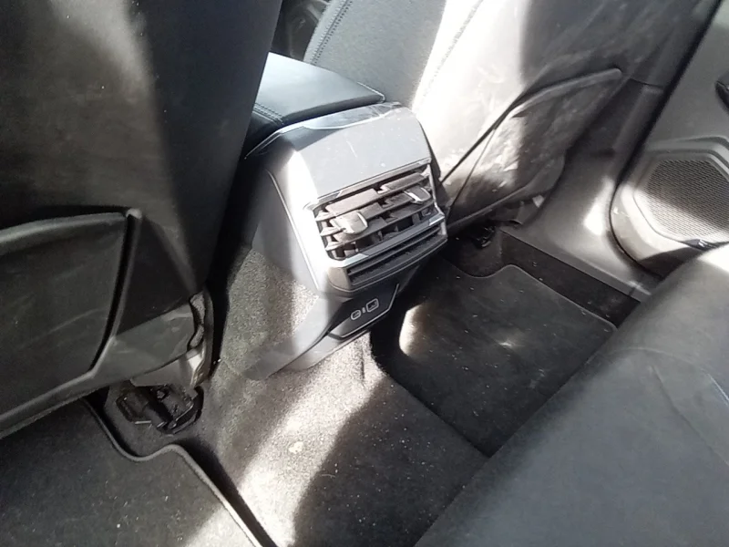 Imagen de lynk & co 01