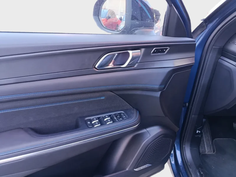 Imagen de lynk & co 01