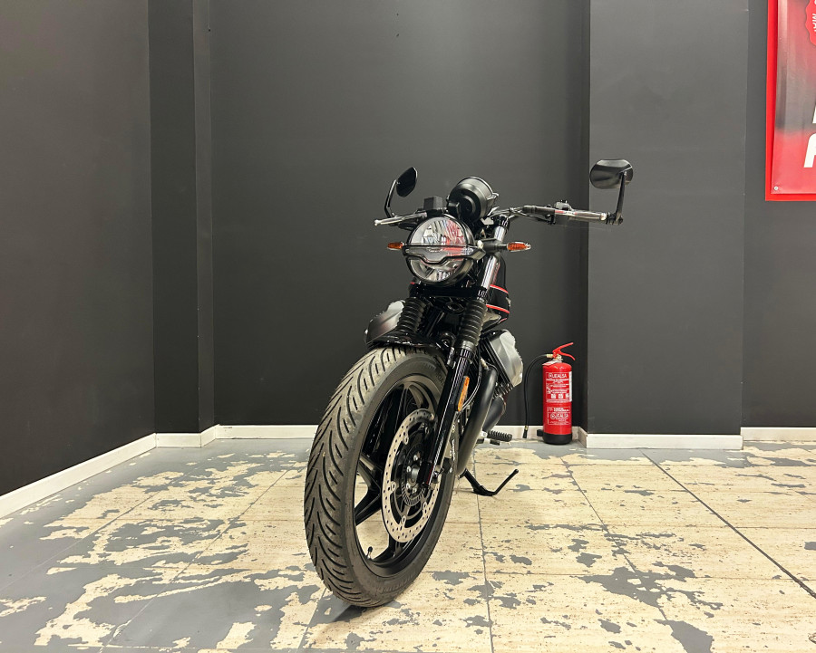 Imagen 5 de Moto Guzzi V7 STONE Gasolina 67 CV
