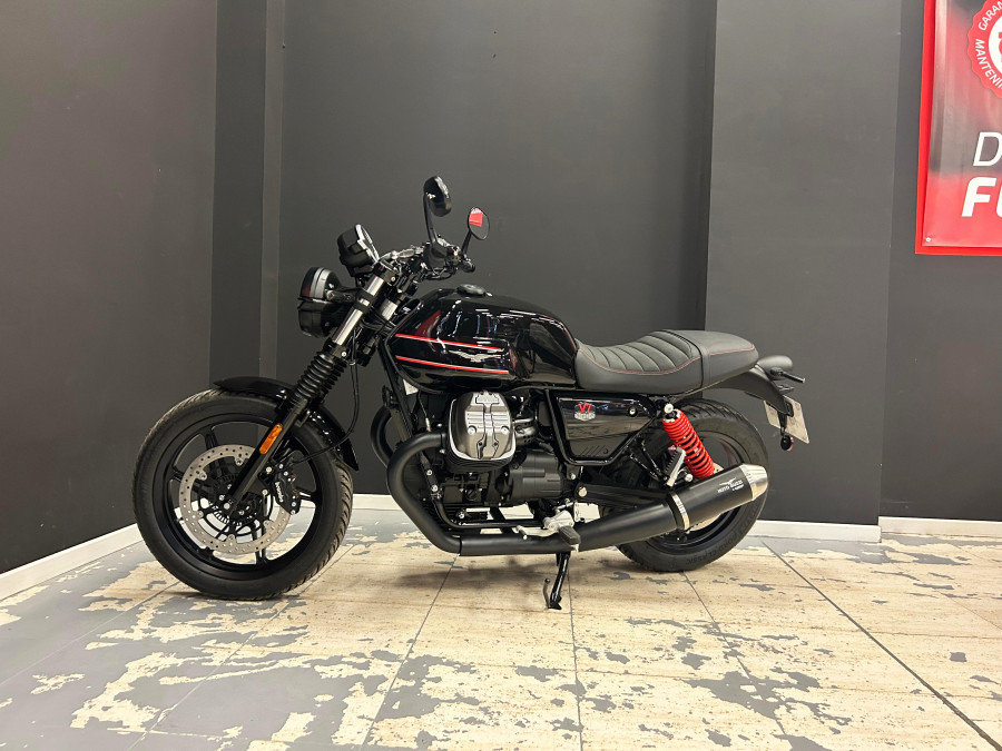 Imagen 4 de Moto Guzzi V7 STONE Gasolina 67 CV