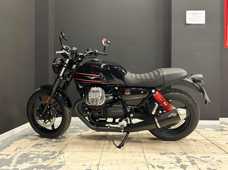 Imagen 3 de Moto Guzzi V7 STONE Gasolina 67 CV