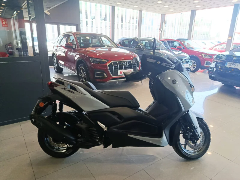 Imagen de Yamaha XMAX 125 TECH MAX