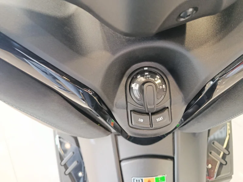 Imagen de Yamaha XMAX 125 TECH MAX