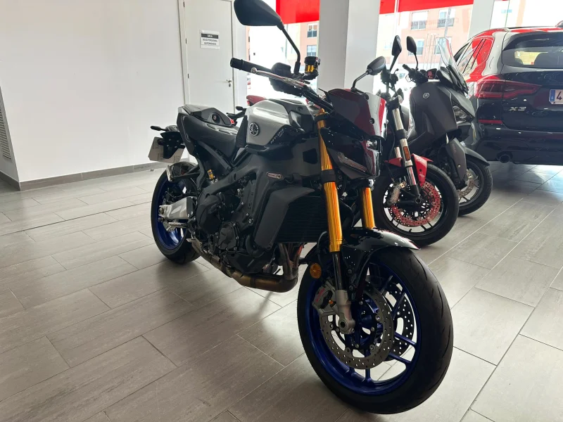 Imagen de Yamaha MT 09 SP