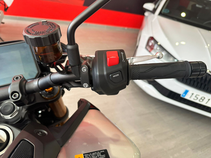 Imagen 7 de Yamaha MT 09 SP Gasolina 120 CV