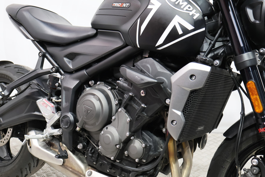 Imagen 11 de Triumph TRIDENT 660 A2 Gasolina 48 CV