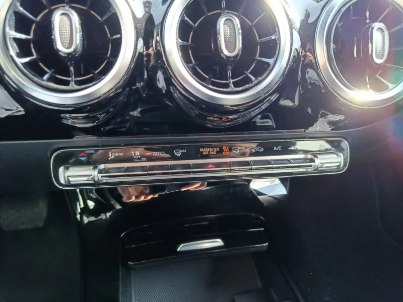 Imagen de mercedes-benz CLA