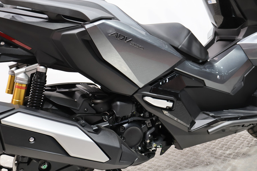 Imagen 15 de Honda ADV 350 Gasolina 30 CV