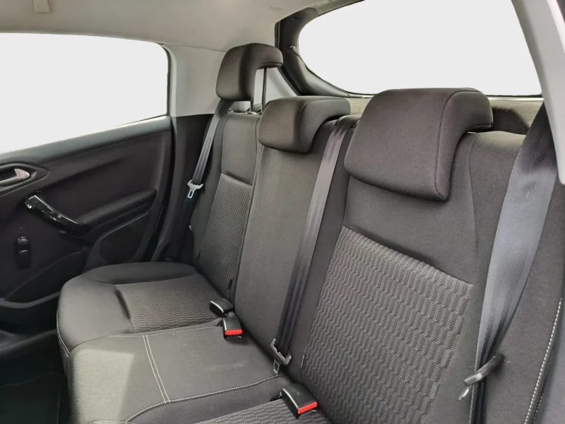 Imagen de Peugeot 208