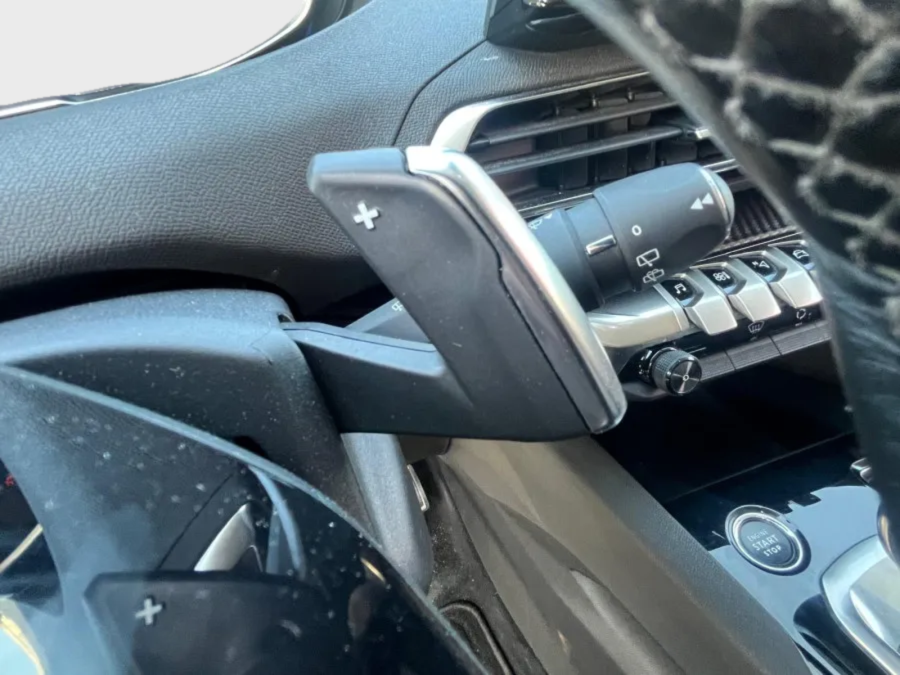 Imagen de Peugeot 3008