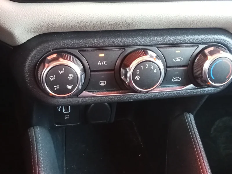 Imagen de NISSAN Micra