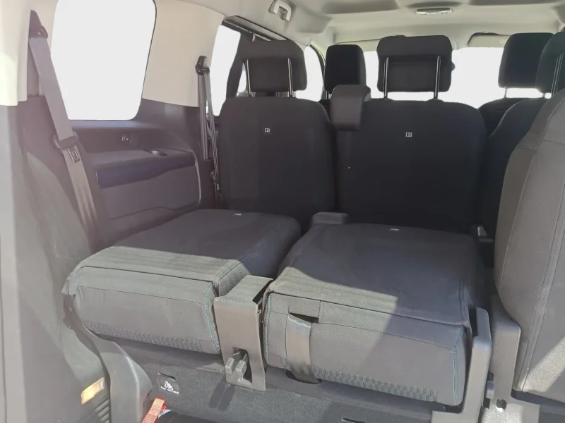 Imagen de Peugeot Traveller