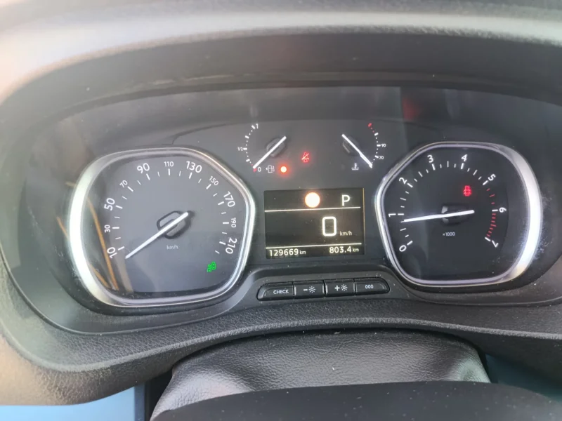 Imagen de Peugeot Traveller