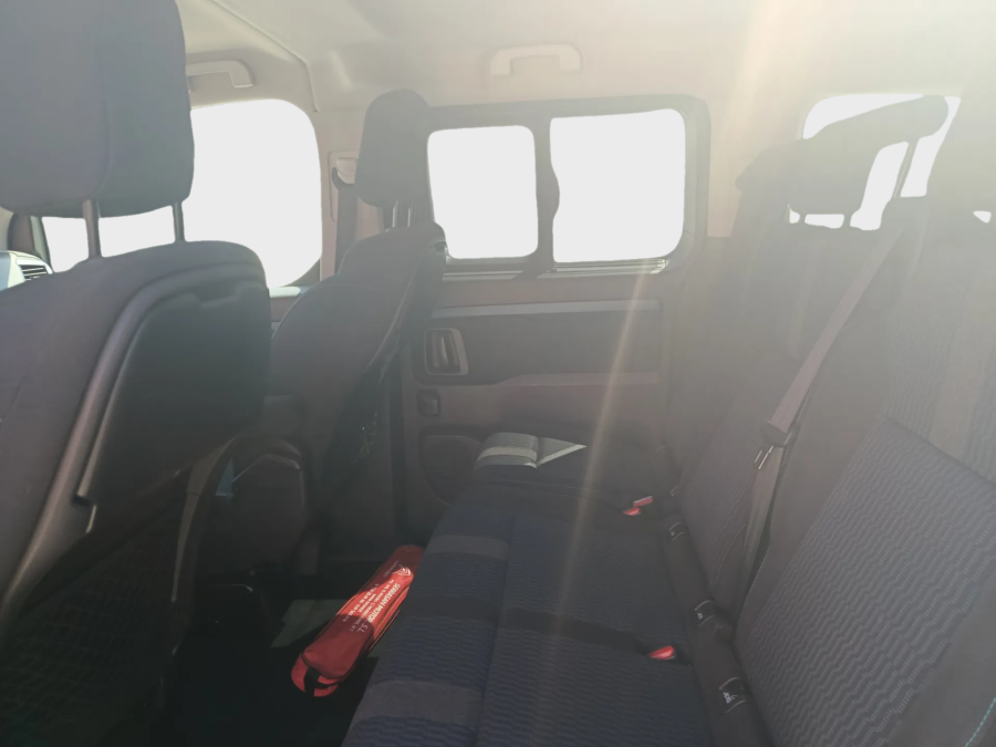 Imagen de Peugeot Traveller