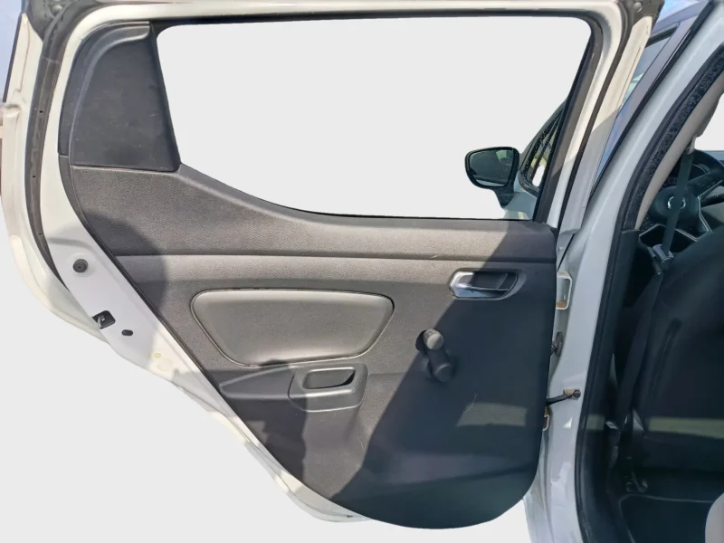 Imagen de NISSAN Micra