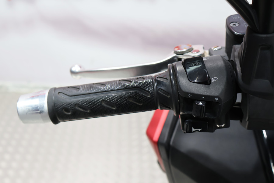 Imagen 8 de Kymco SUPERDINK 125 Gasolina 14 CV