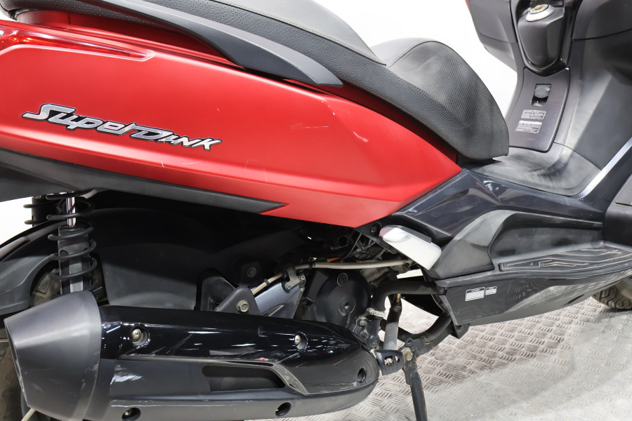 Imagen 15 de Kymco SUPERDINK 125 Gasolina 14 CV