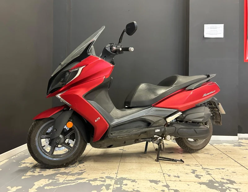 Imagen de Kymco SUPERDINK 125